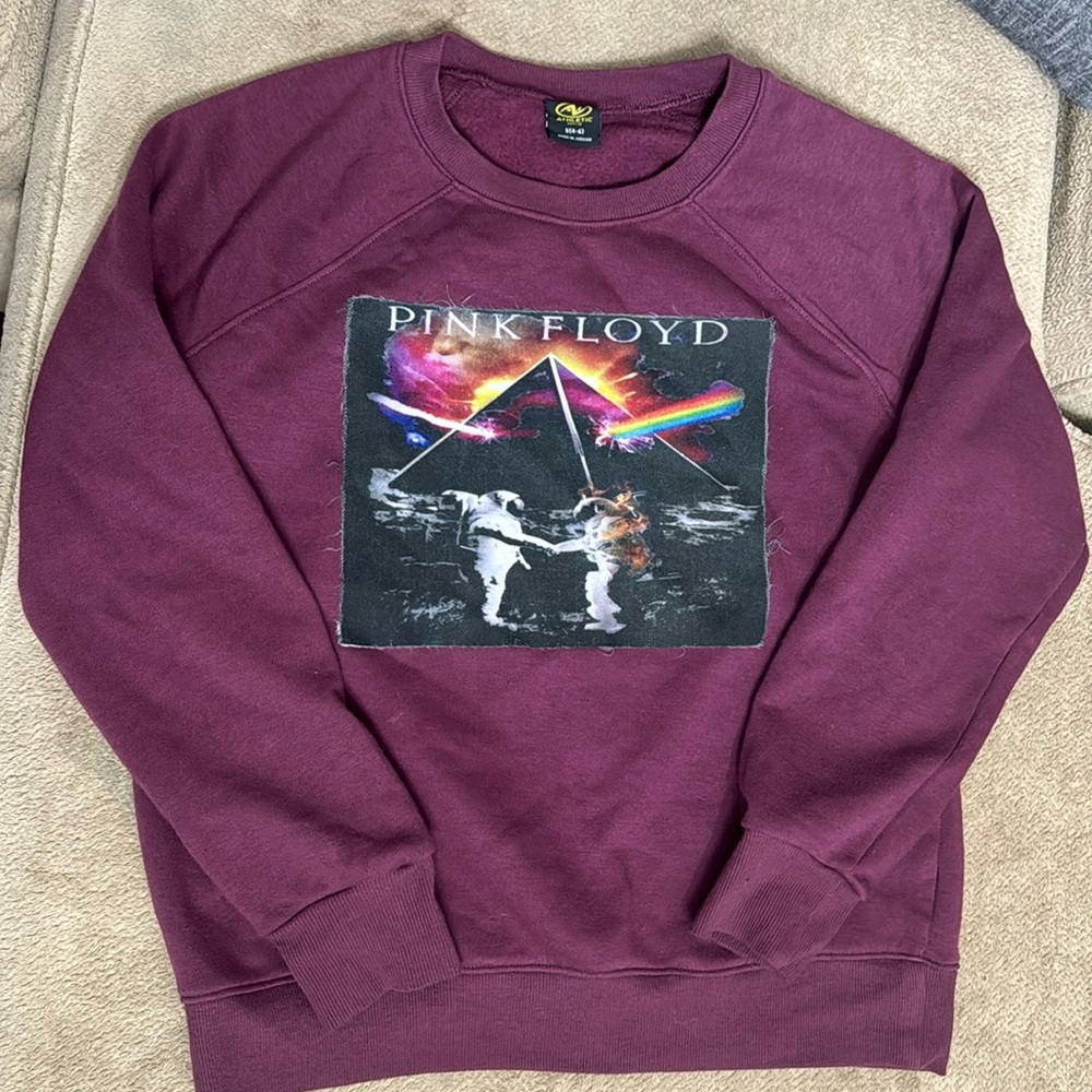 Woman’s small burgundy Pink Floyd sweatshirt